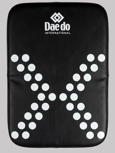 Daedo big curved shield